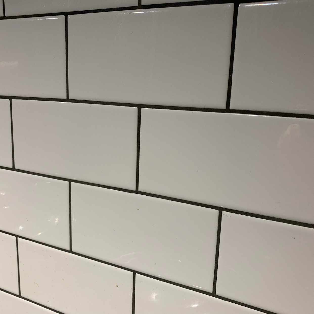 image of Vitt kakel / White tile - Stockholm