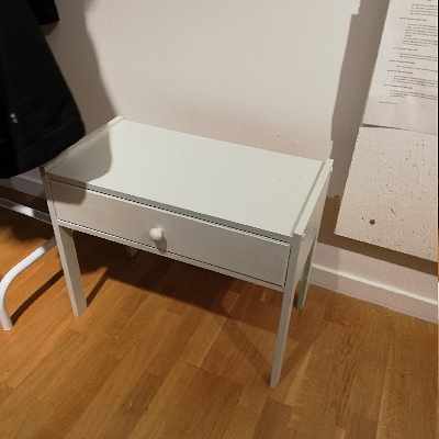 image of 2 small furniture  - 