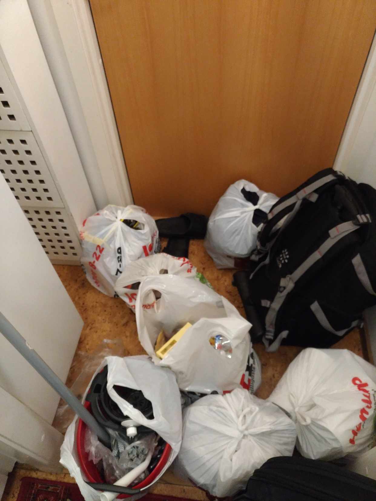 image of Moving to a new apartment - 