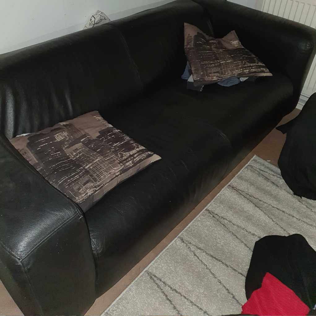 image of Säng och soffa till salu - Åkersberga