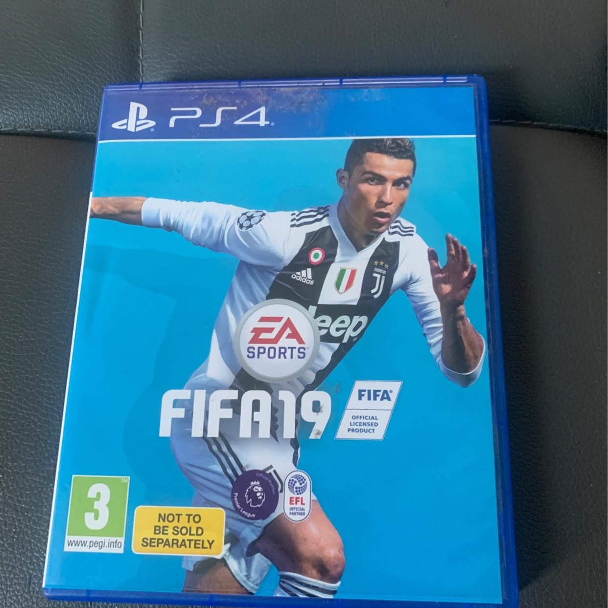 image of Fifa 19 ps4 - London