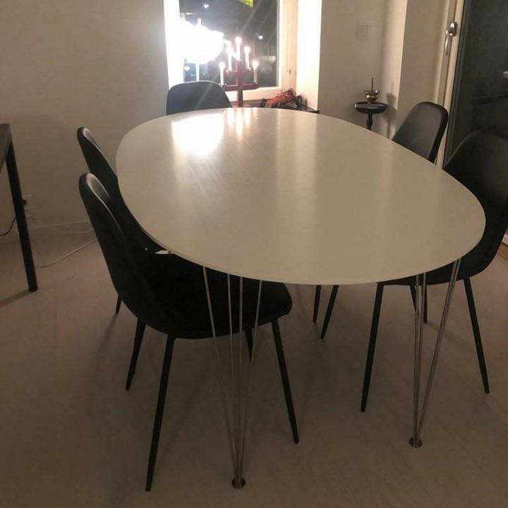 image of Bord med avskruvade ben! - 