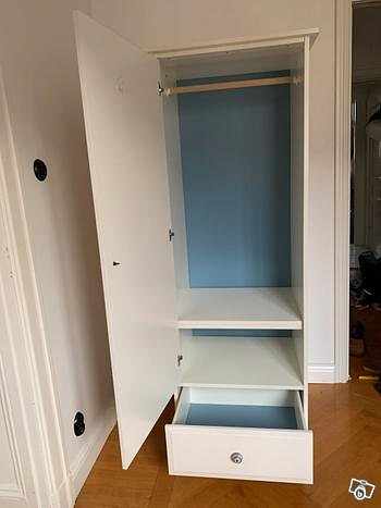 image of Hemnes Klädskåp - 