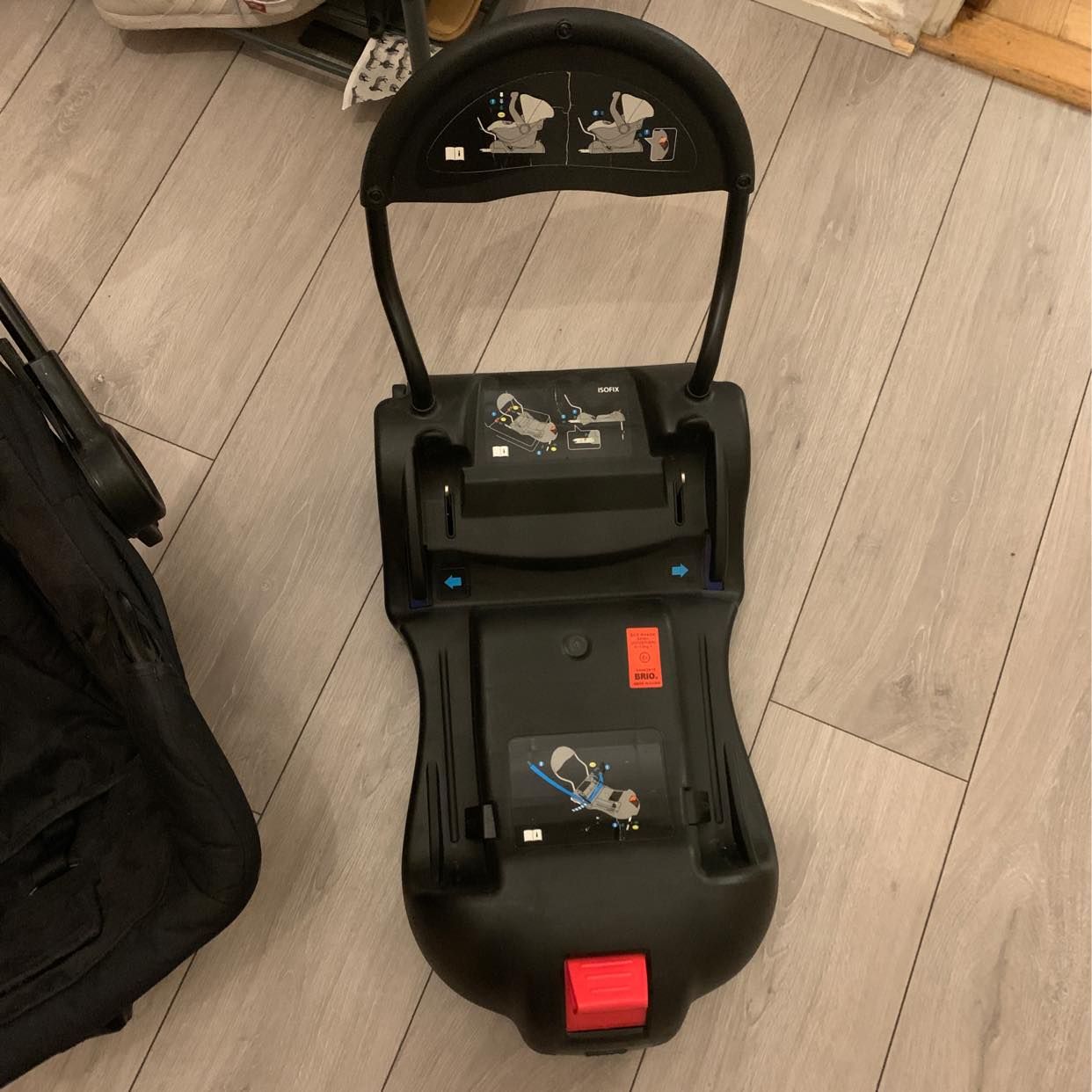 image of Brio car seat with base - Bandhagen