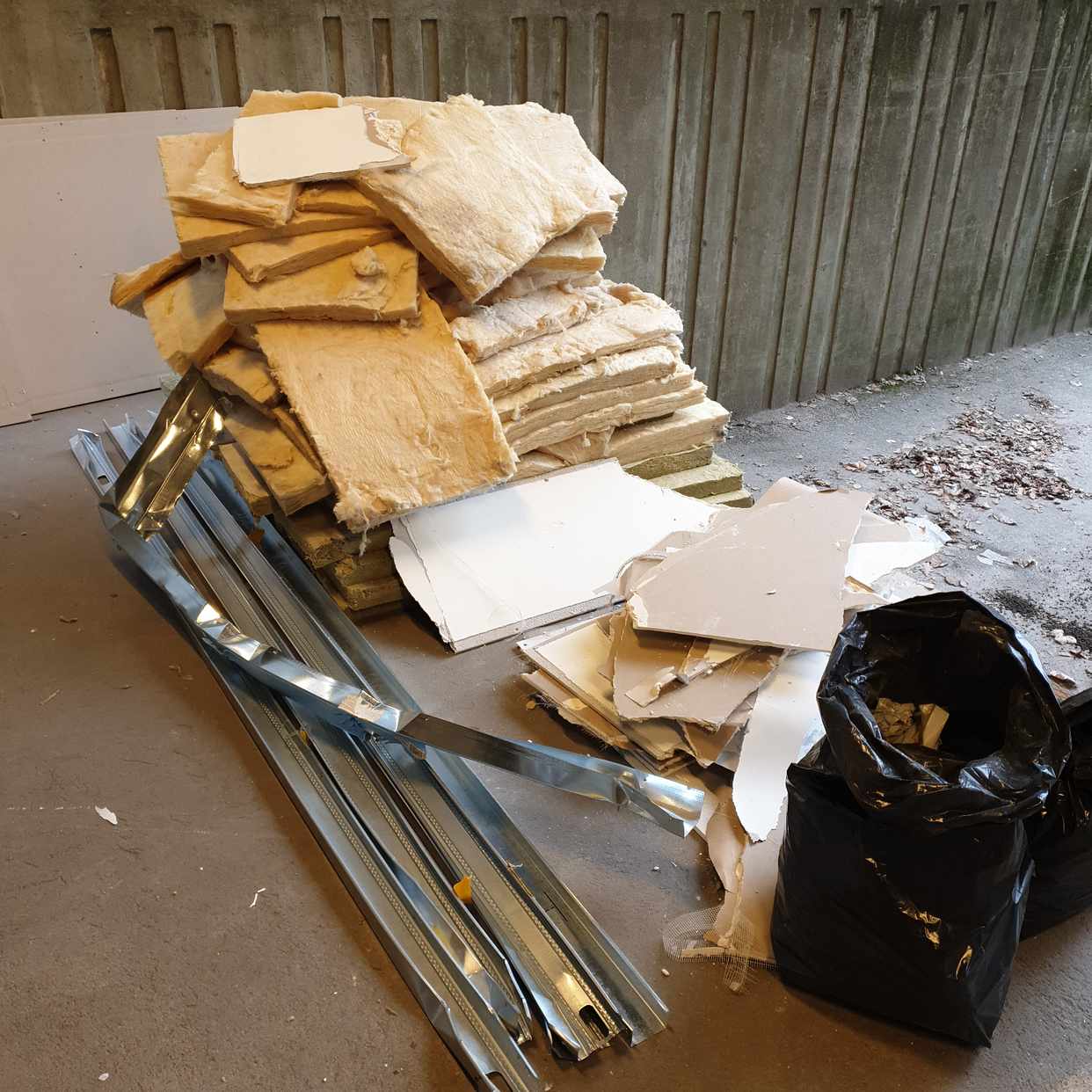 image of Glasfiber + gips - Hägersten