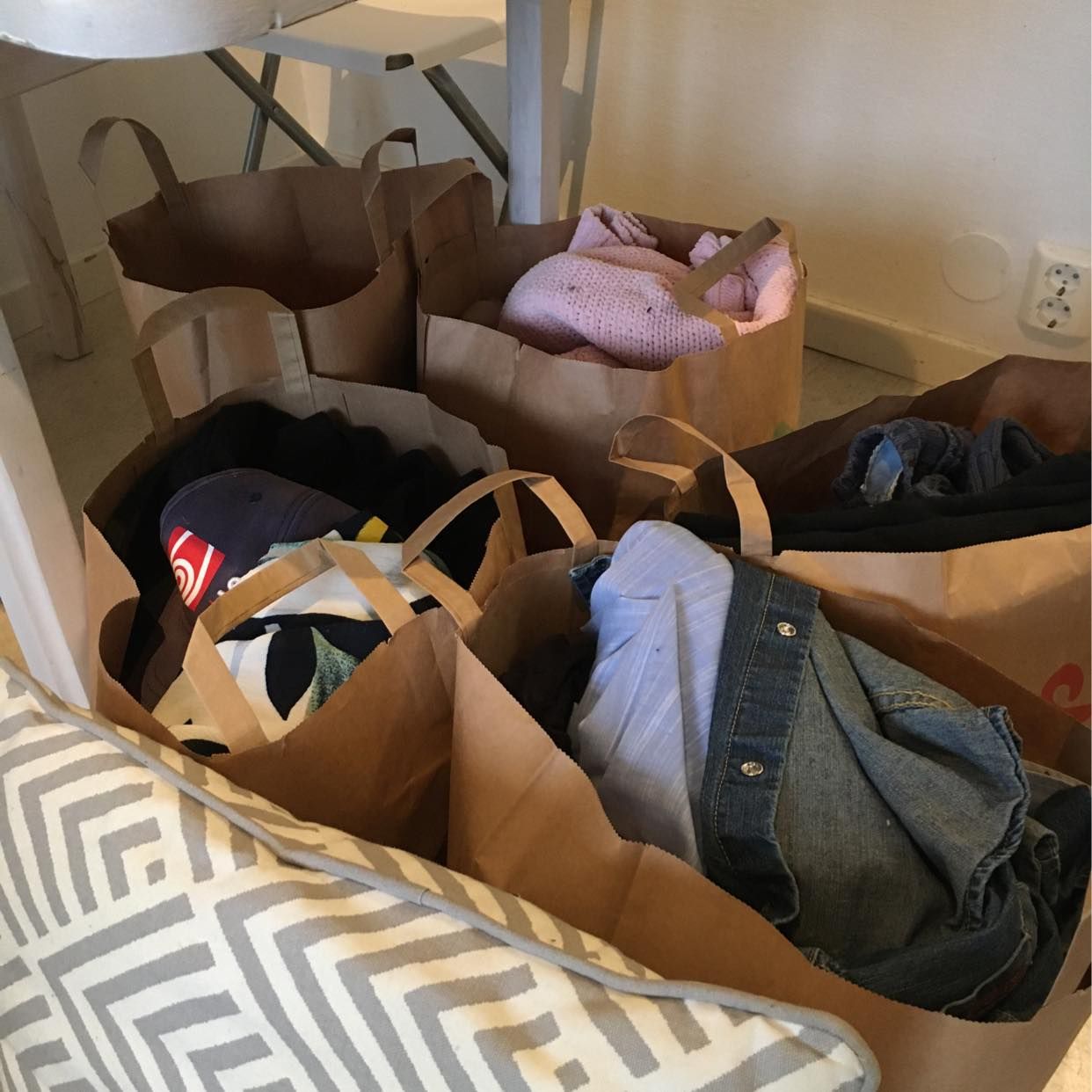 image of Kläder till stadsmissione - 
