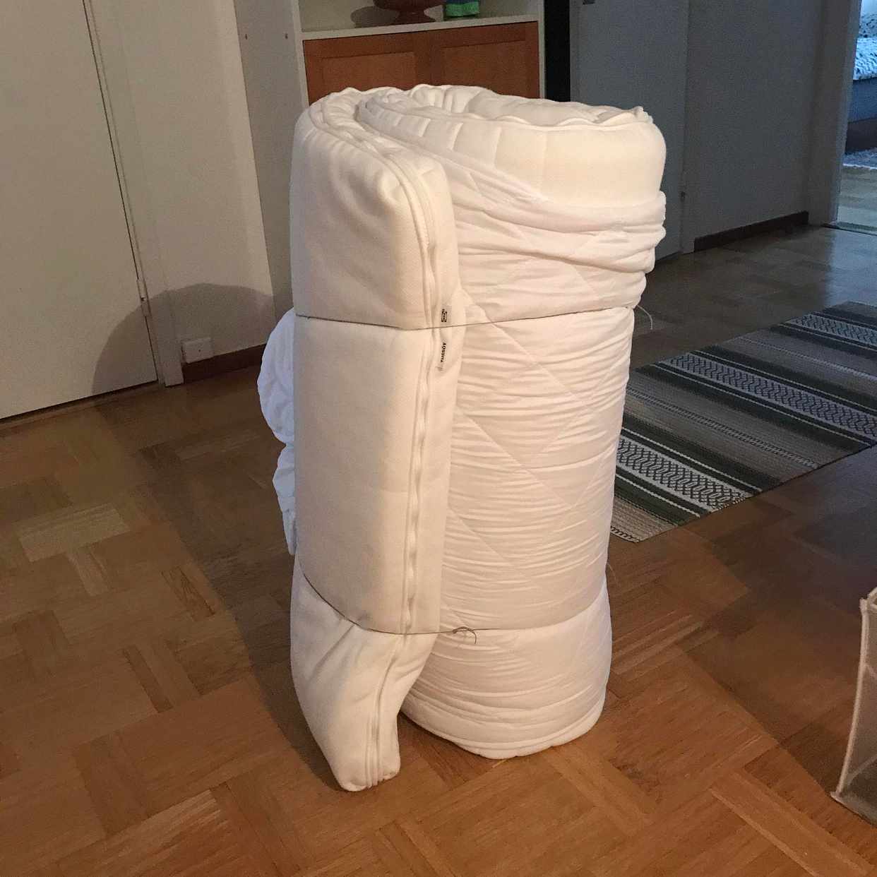 image of Bäddmadrass Tussöy/ikea - Stockholm