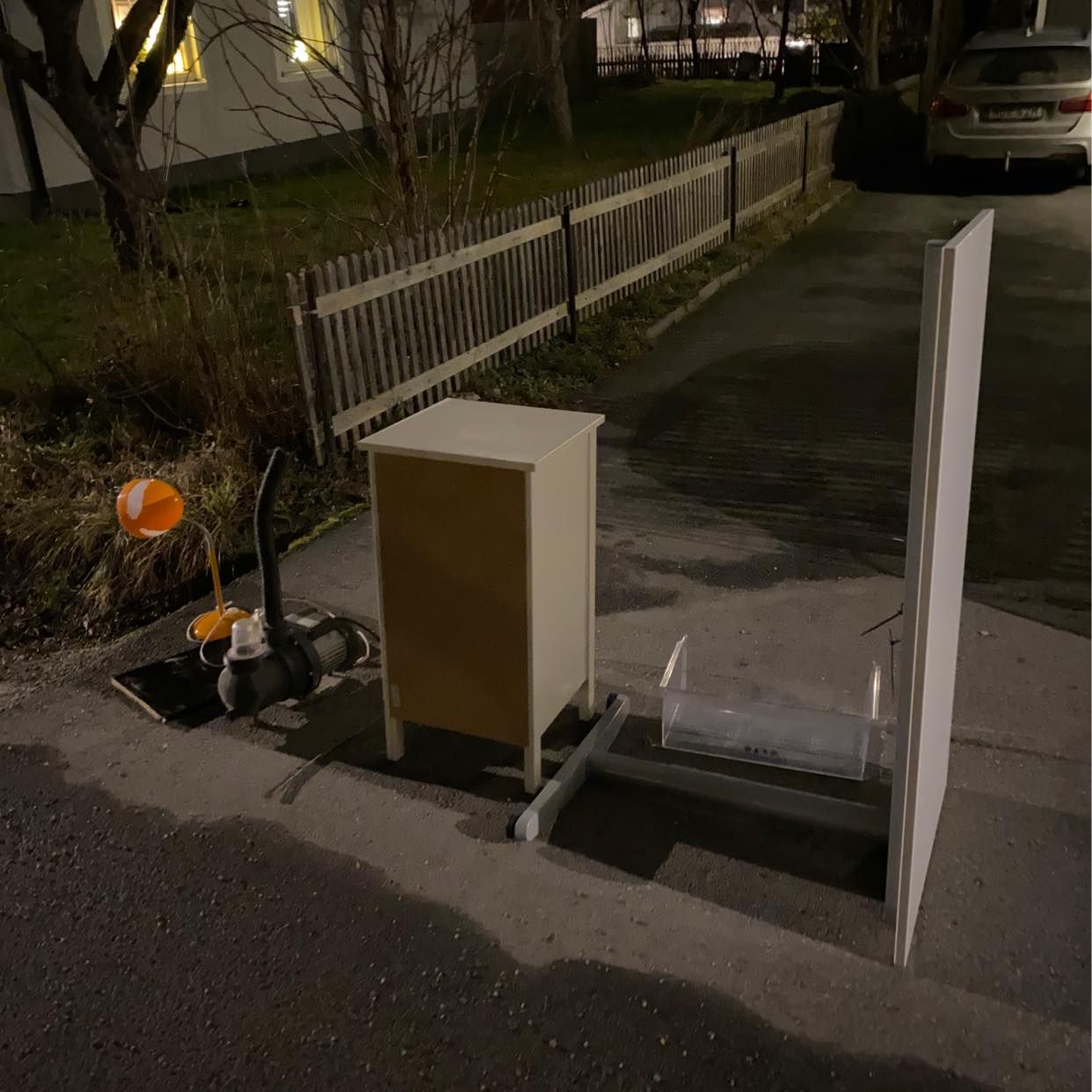 image of Skrivbord hurts mm - Järfälla