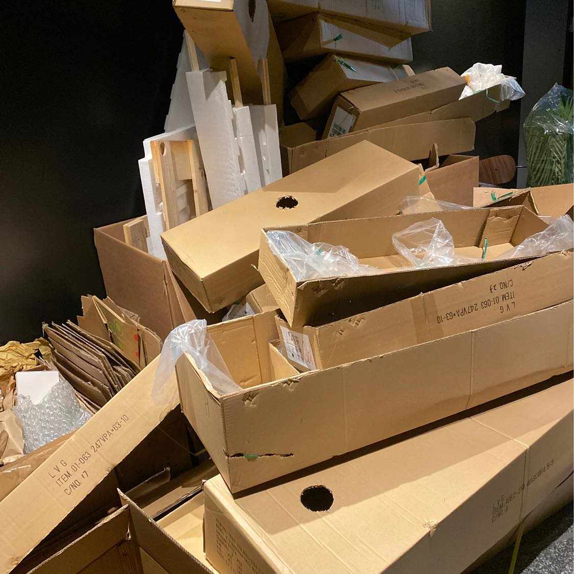 image of Only folding the boxes - Sigtuna