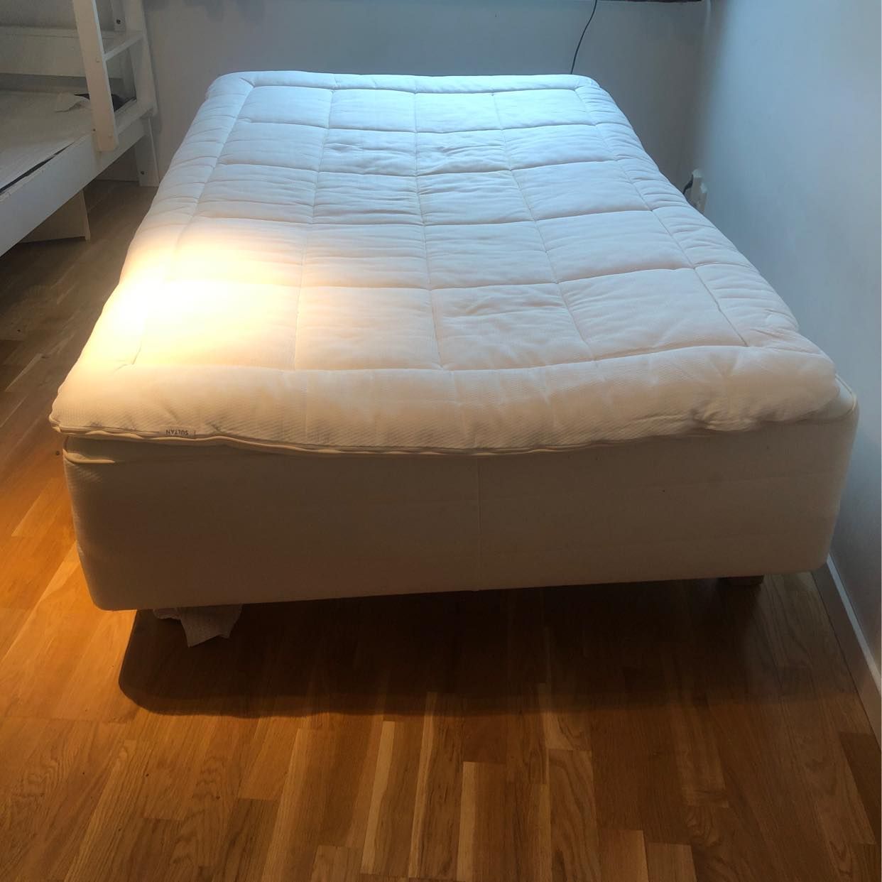 image of Säng 120x200 - Stockholm