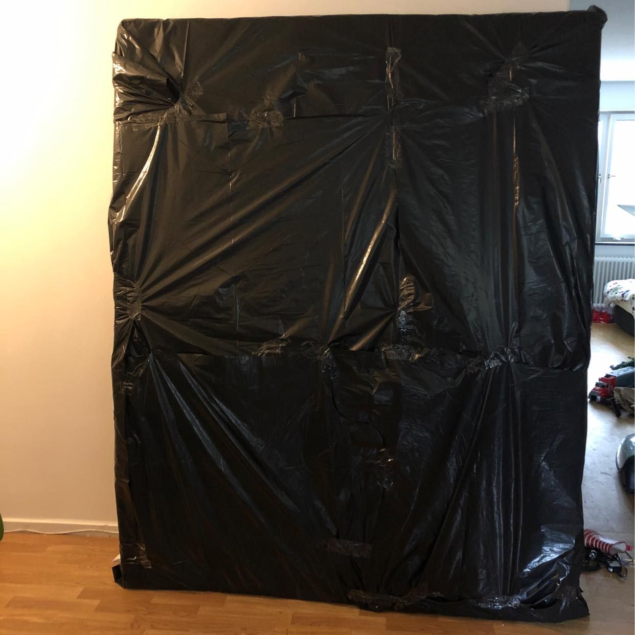 image of Help to move mattress - 