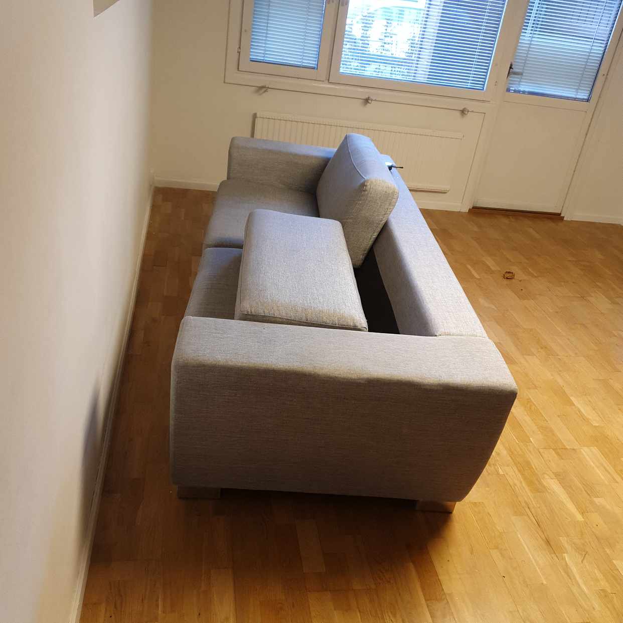 image of Kastas/bortskänkes - Kista