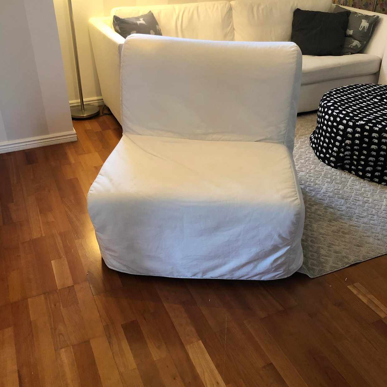 image of Bäddfåtölj IKEA - Sollentuna