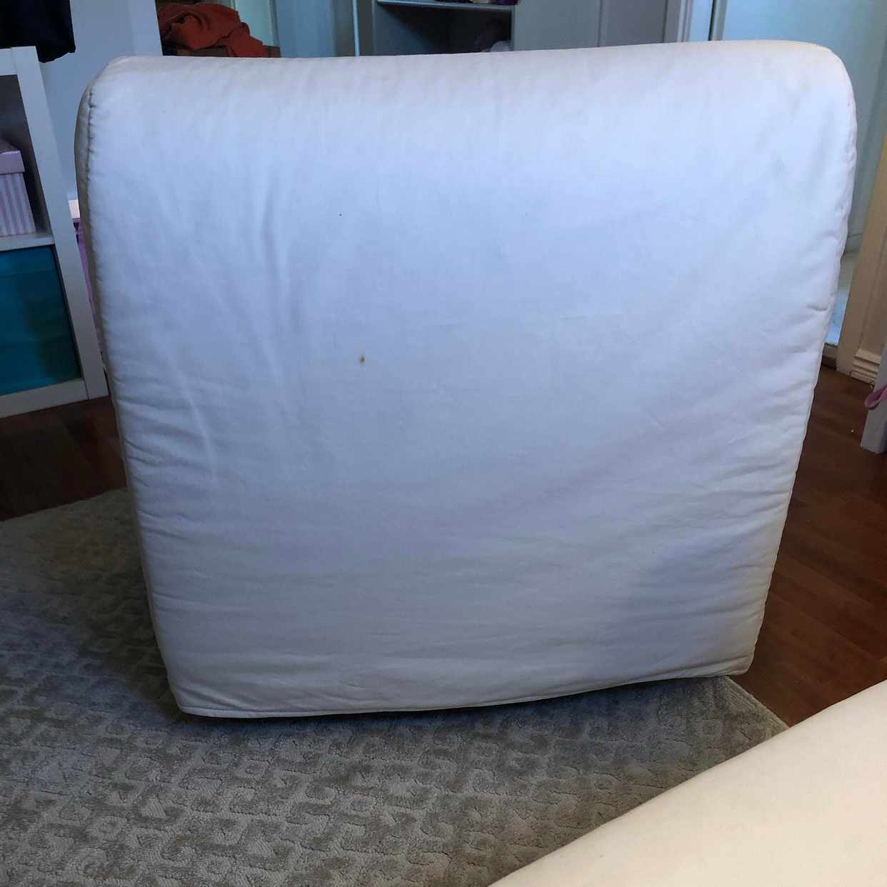 image of Bäddfåtölj IKEA - Sollentuna