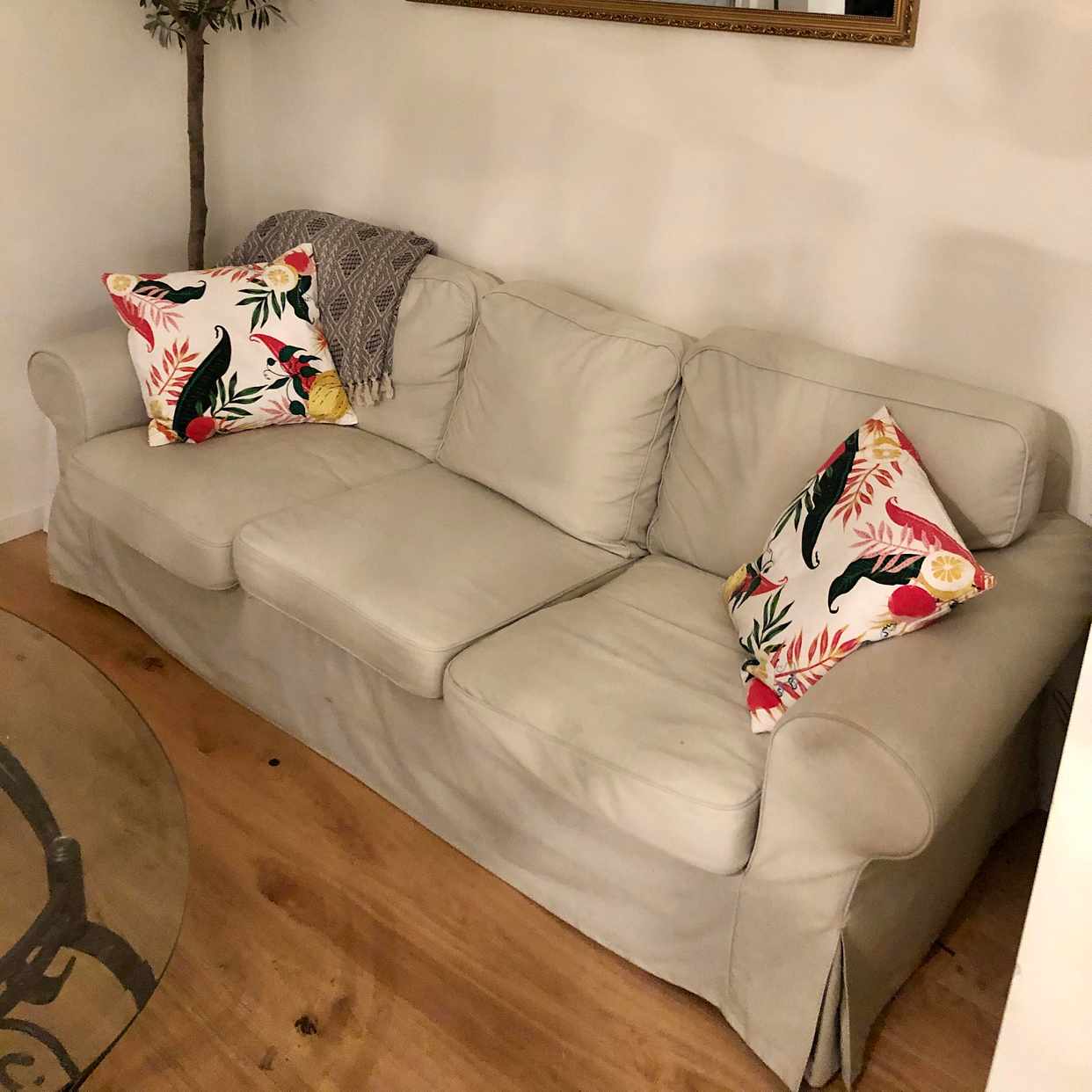 image of Beige 3-sits soffa - Stockholm