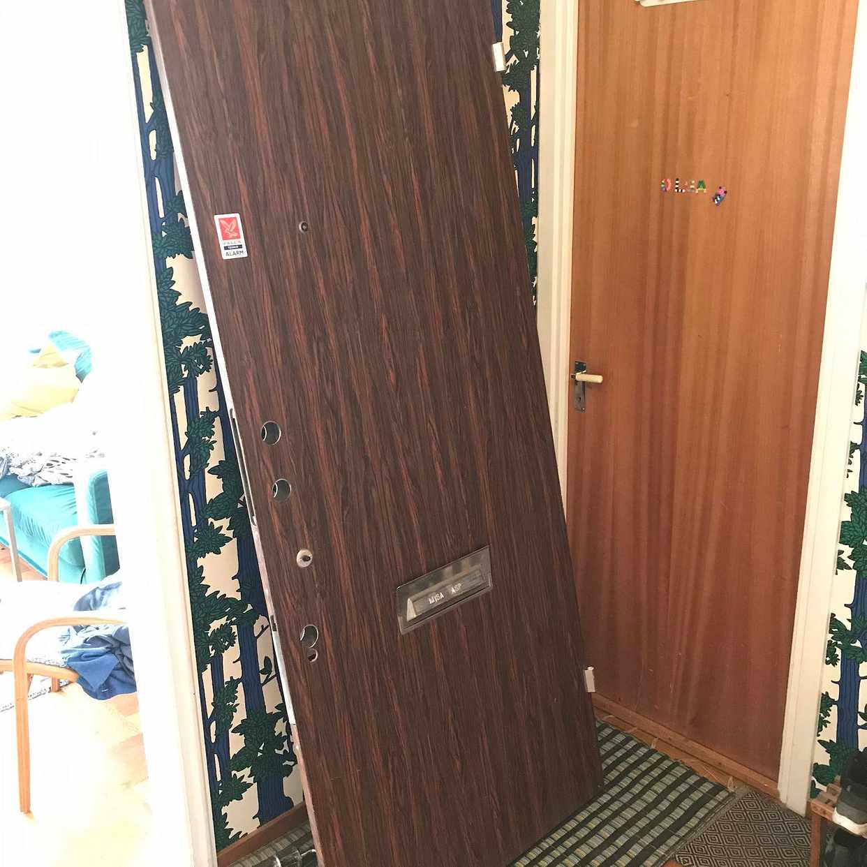 image of Säkerhetsdörr med karm - Stockholms Stad