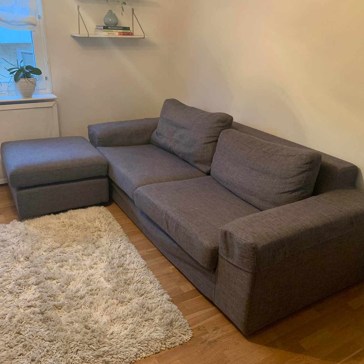 image of 3 sits soffa med fotpall - Johanneshov