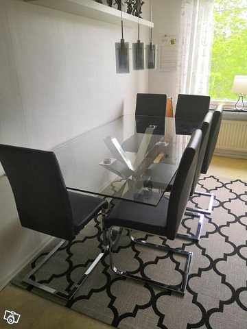 image of Matgrupp och soffbord - 