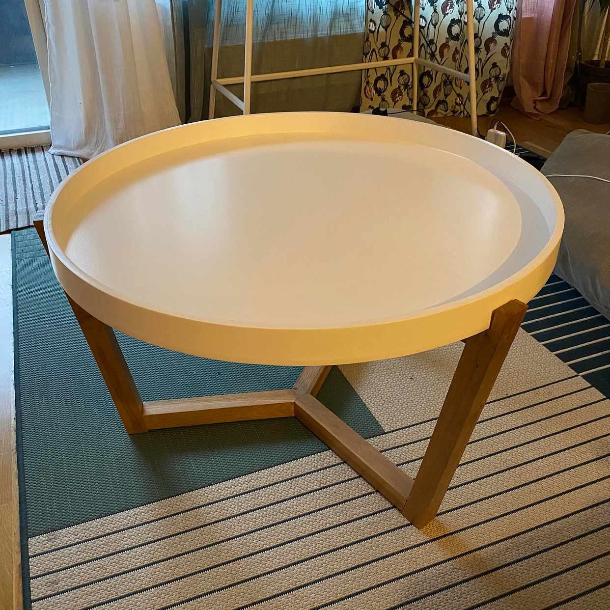 image of Mirror and MIO sofa table - Sundbyberg