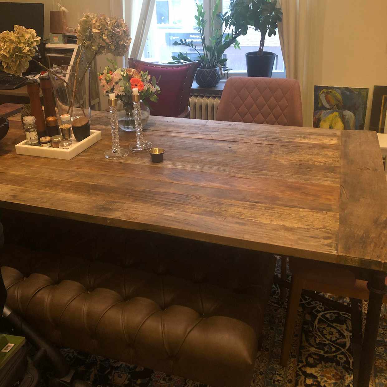 image of Möbler (bord+stolar+pall) - 