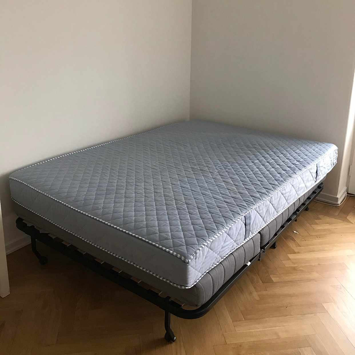 image of Madrass sultan från Ikea - Stockholm
