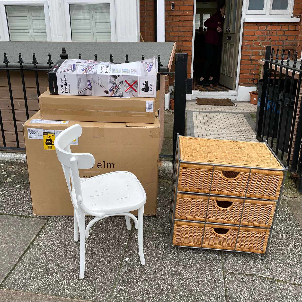 image of Packaging and small furni - London