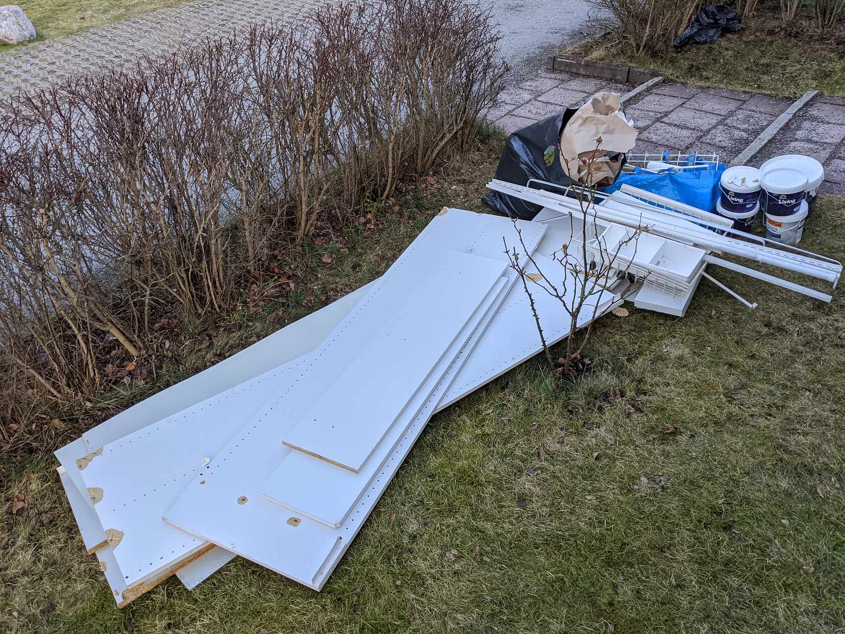 image of Garderob och färgrester - Älvsjö
