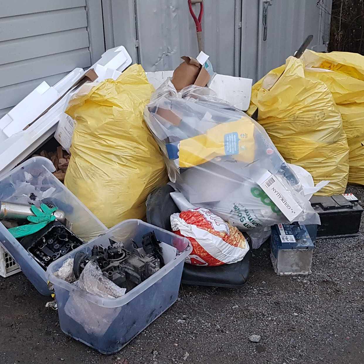 image of Garagestädning - Huddinge