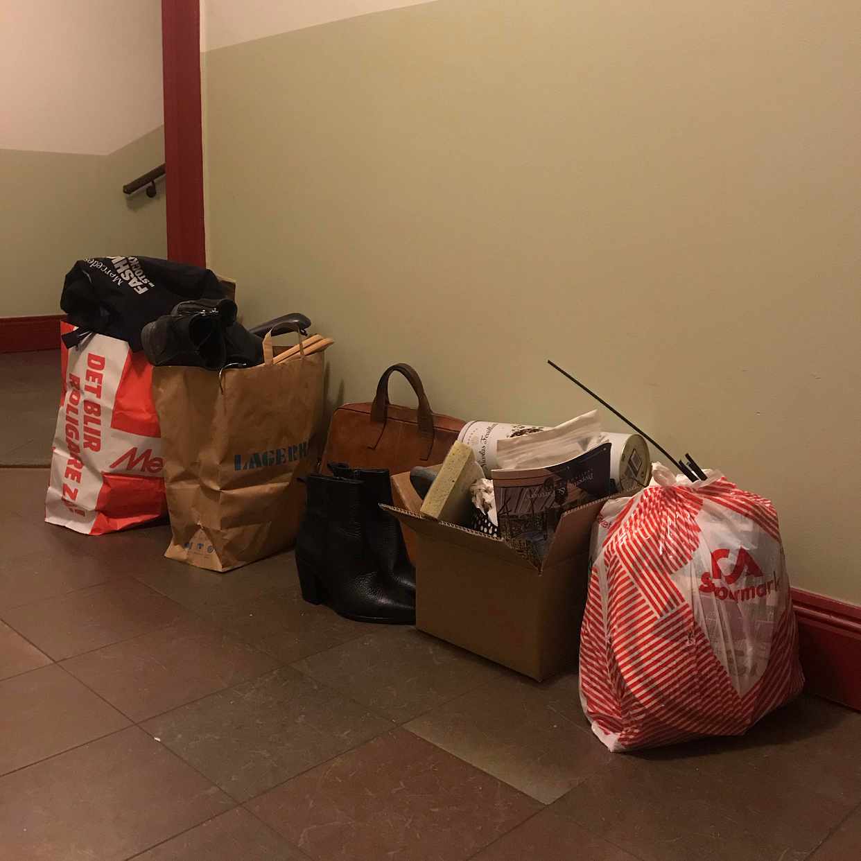 image of Påsar med diverse skräp - Stockholm