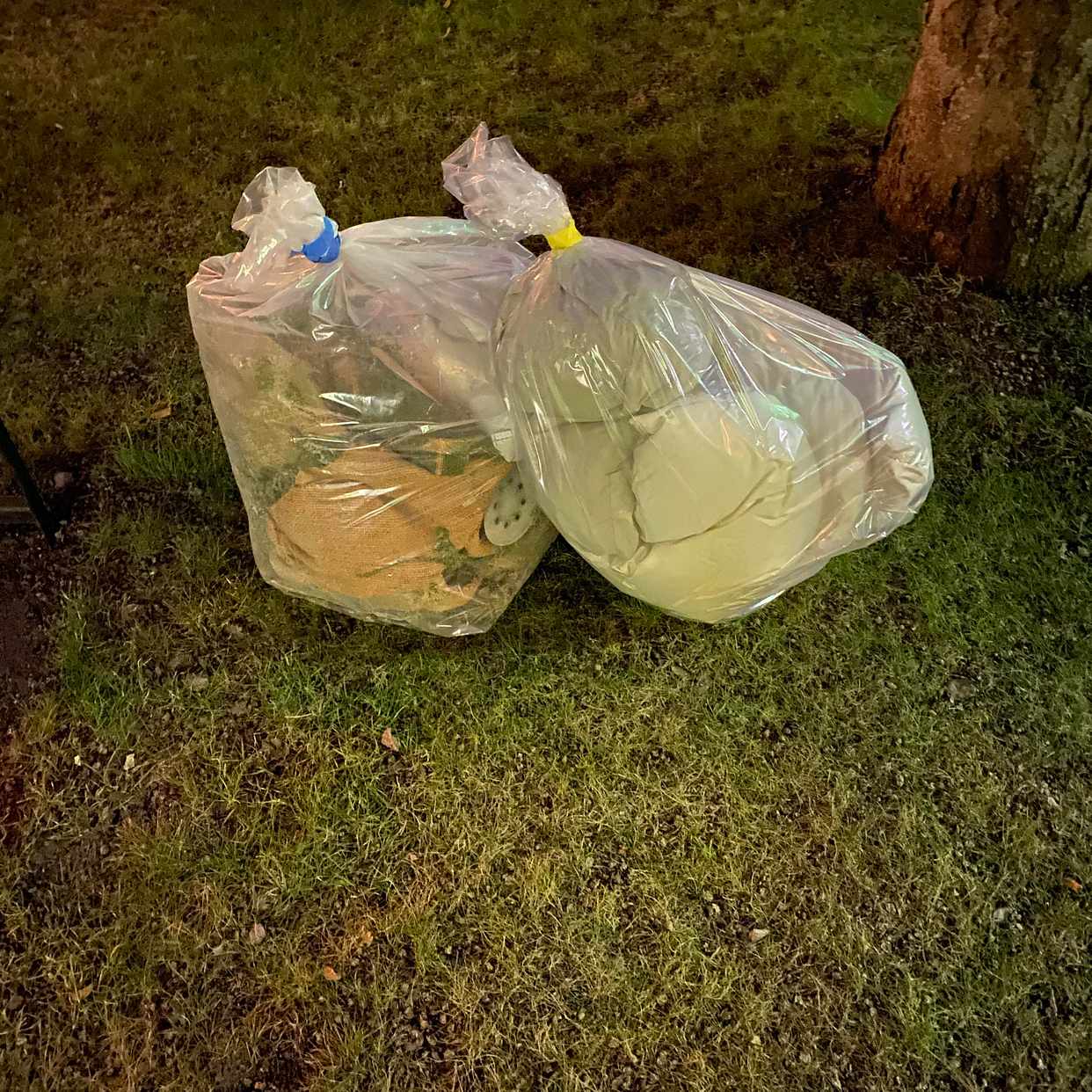 image of Matta och kuddar - Täby