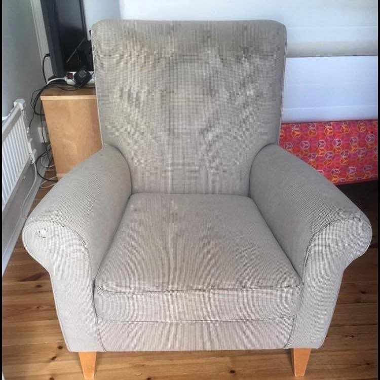 image of Fåtölj av hög kvalitet - Bromma