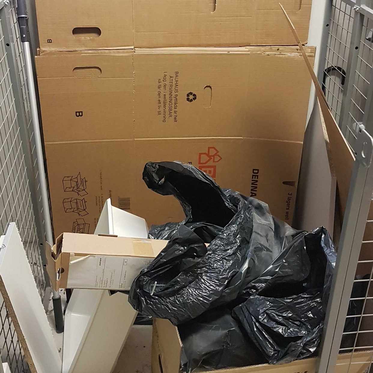image of Diverse kartonger etc - Stockholm