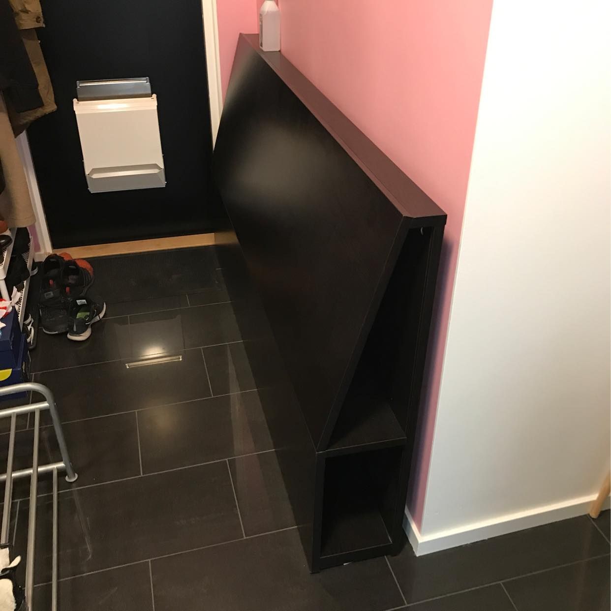 image of En IKEA sänggavel - Stockholm