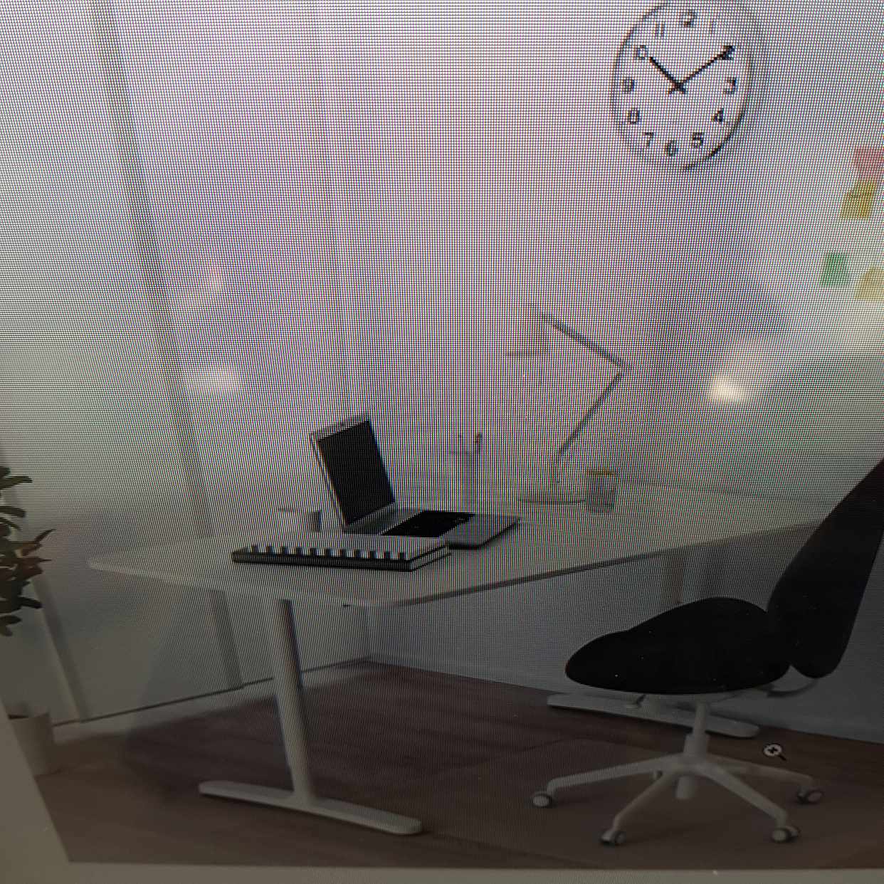 image of Ikeaskrivbord - 