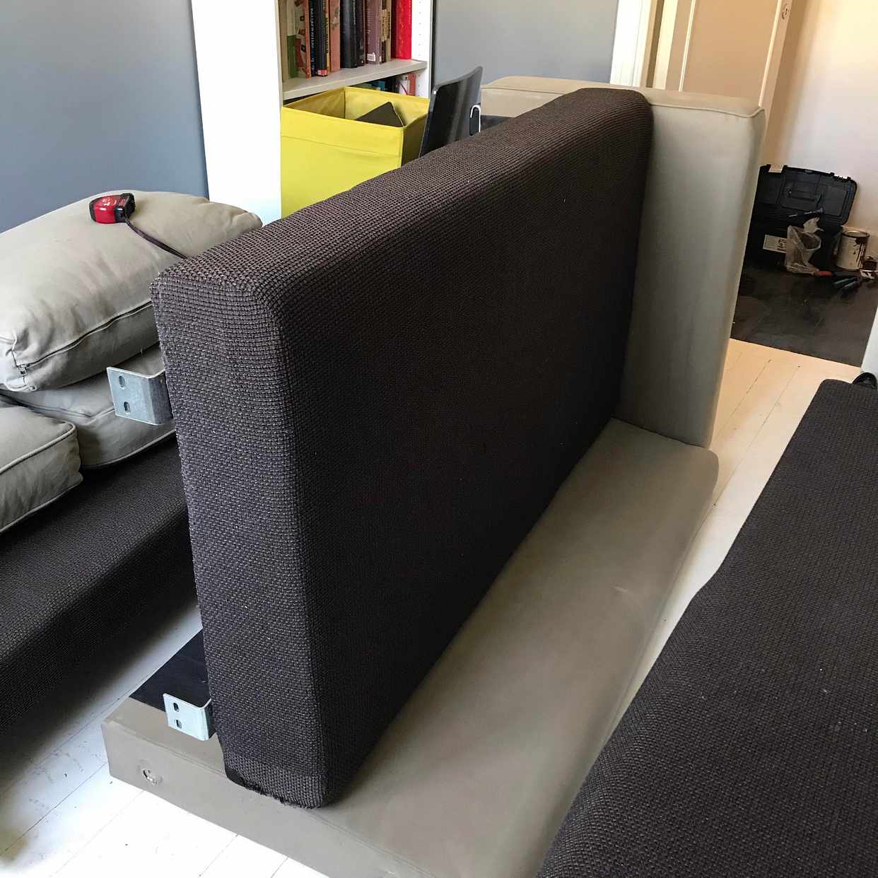 image of Stor bäddsoffa. - Hägersten