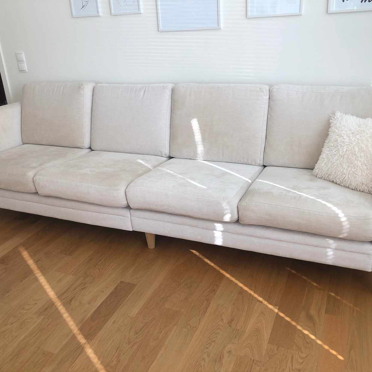 image of Kasta soffa - Bromma