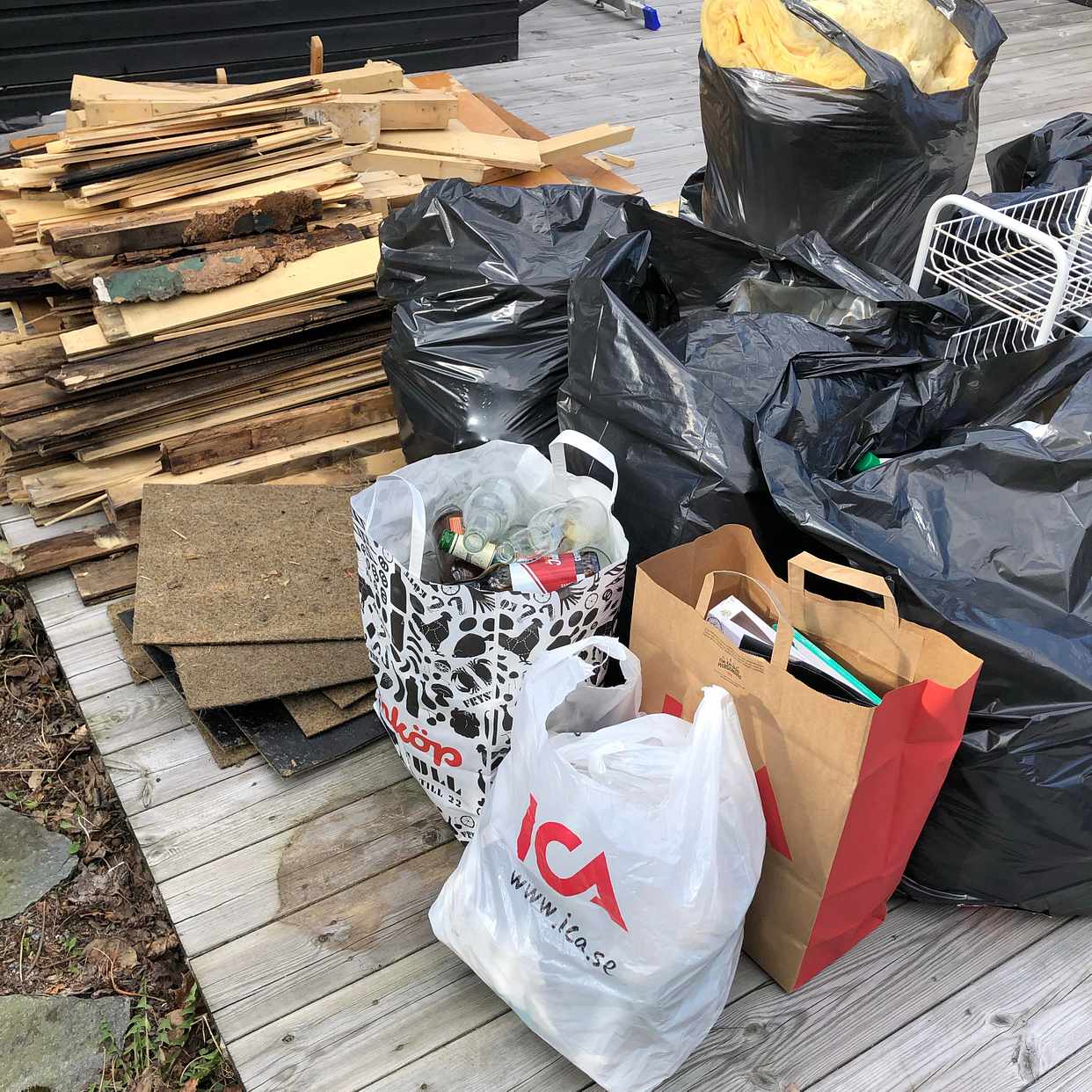 image of Byggavfall och skräp - Tyresö