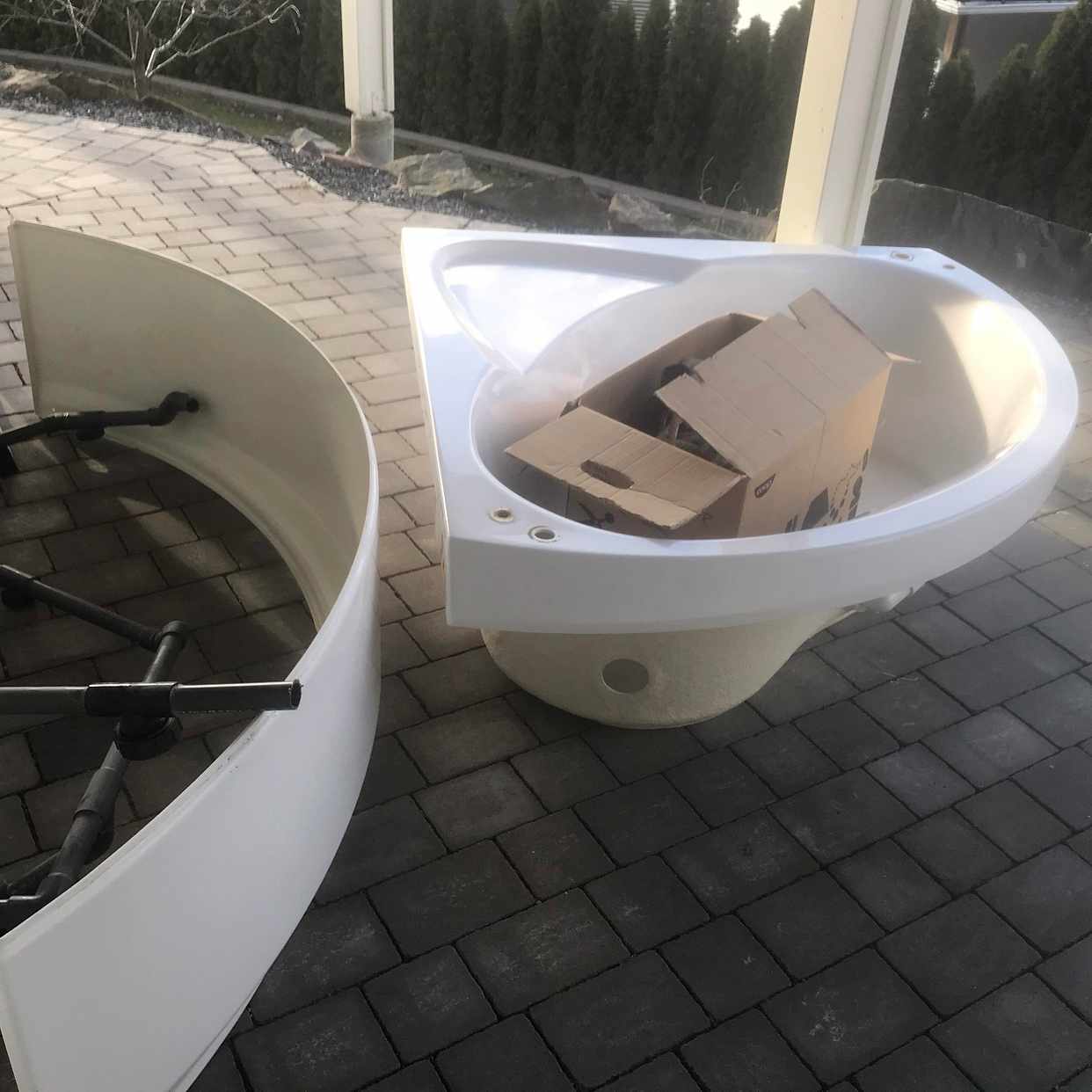 image of Jacuzzi spa bathtub - Sollentuna