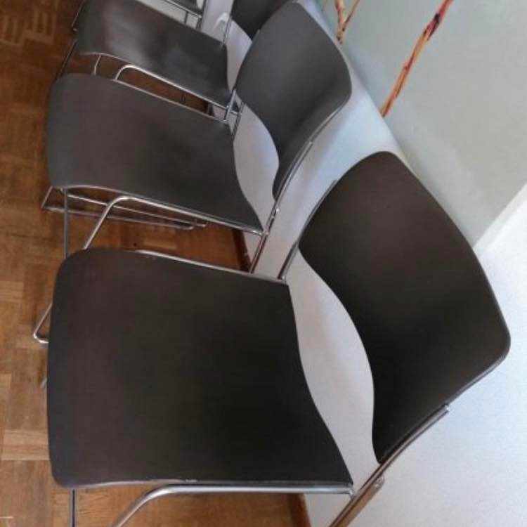 image of 4 chairs - 