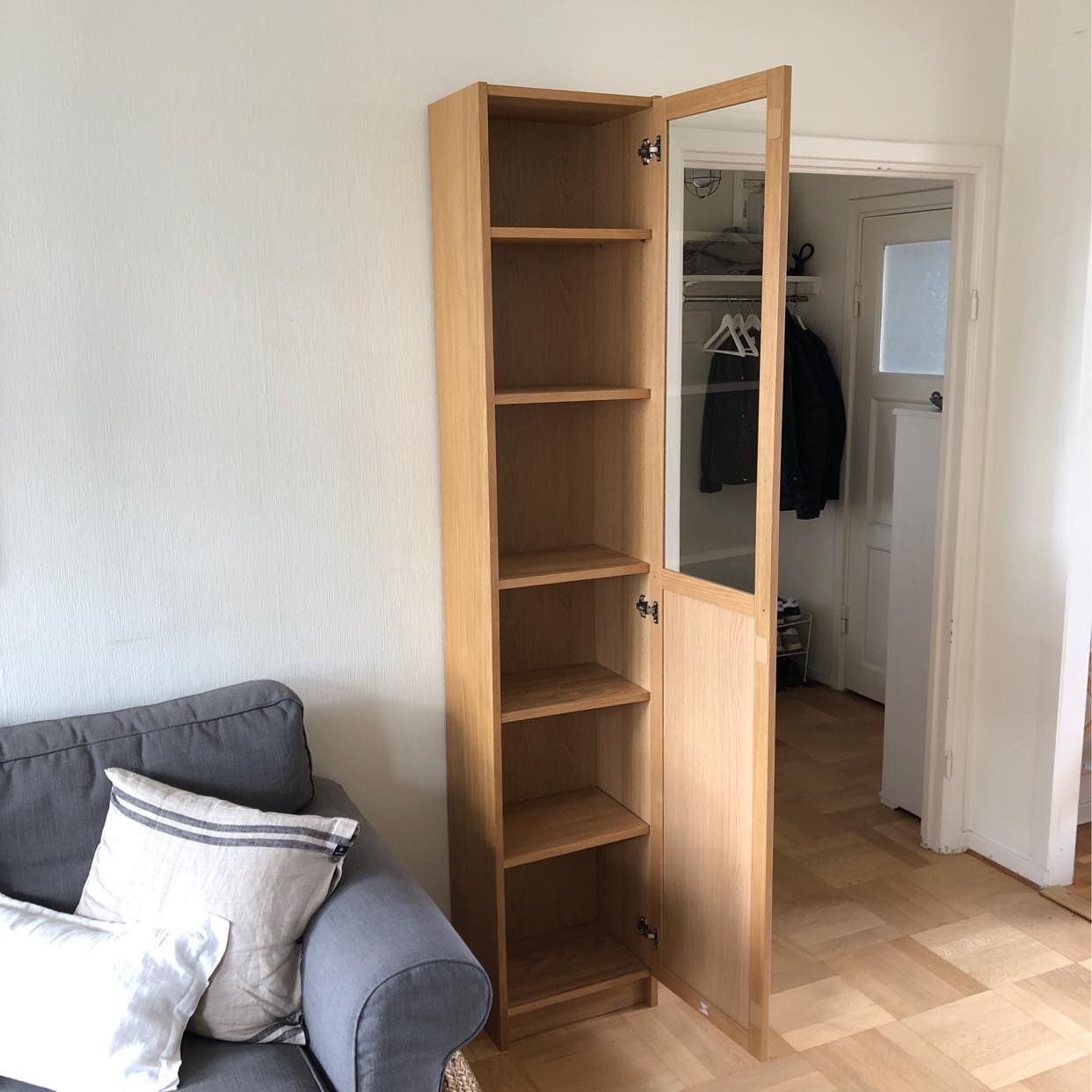 image of Hämta bokhylla i nyskick - Stockholms Stad