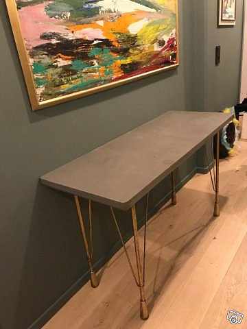 image of Skrivbord (litet & lätt) - 