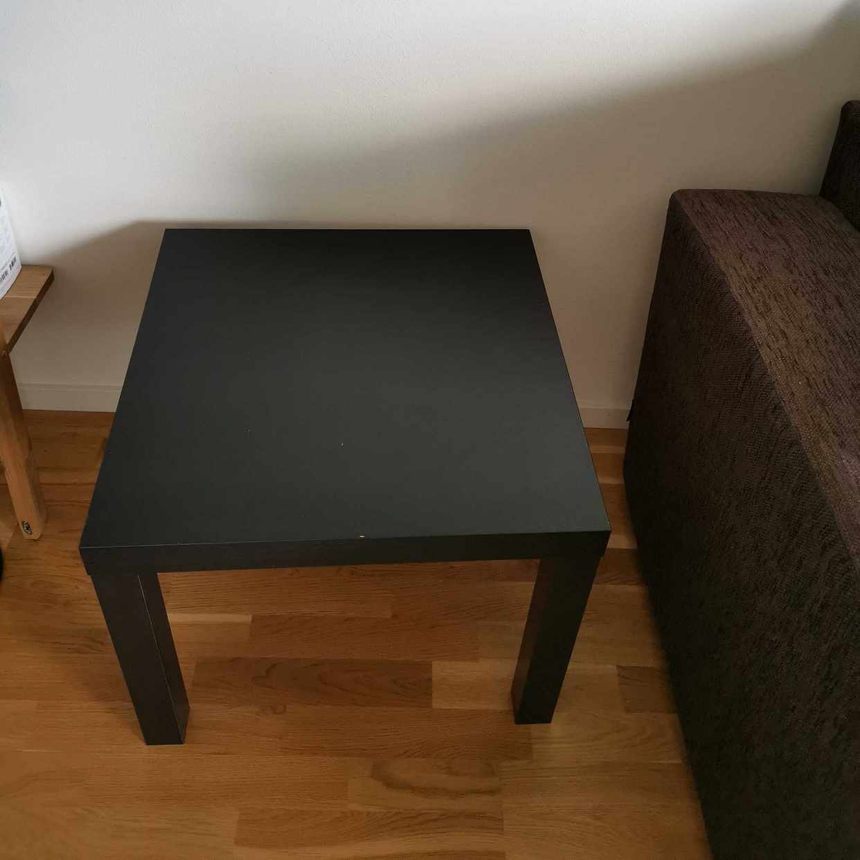 image of Soffbord/Sidobord skänkes - Hägersten