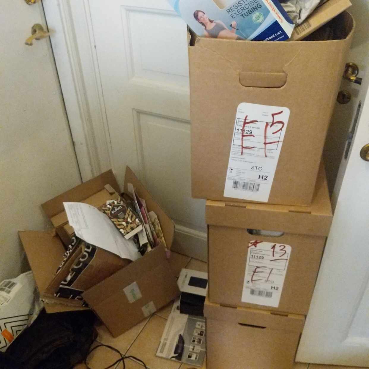 image of Empty boxes - Stockholm