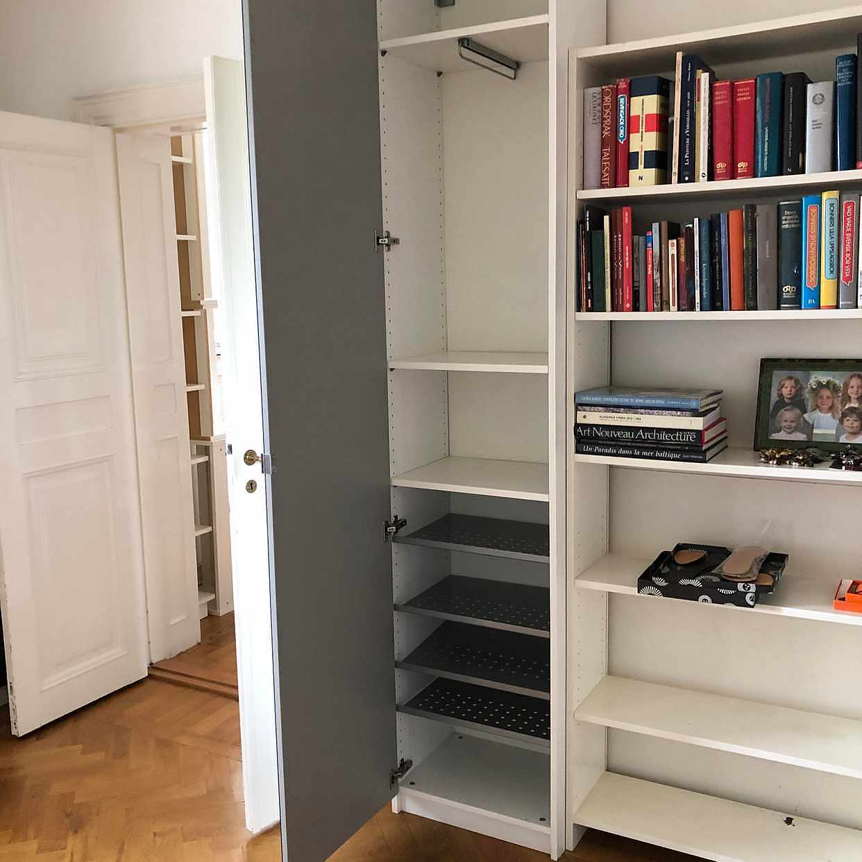 image of Spegelgarderob skänkes - 