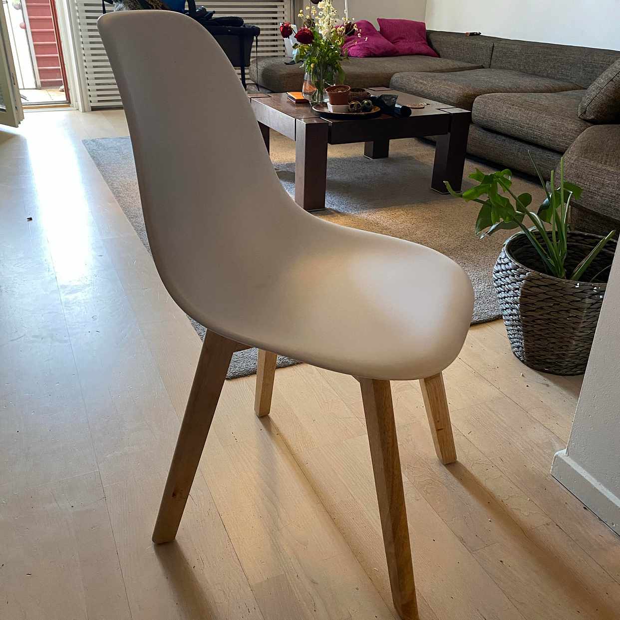image of Matgupp bortskänkes - Solna