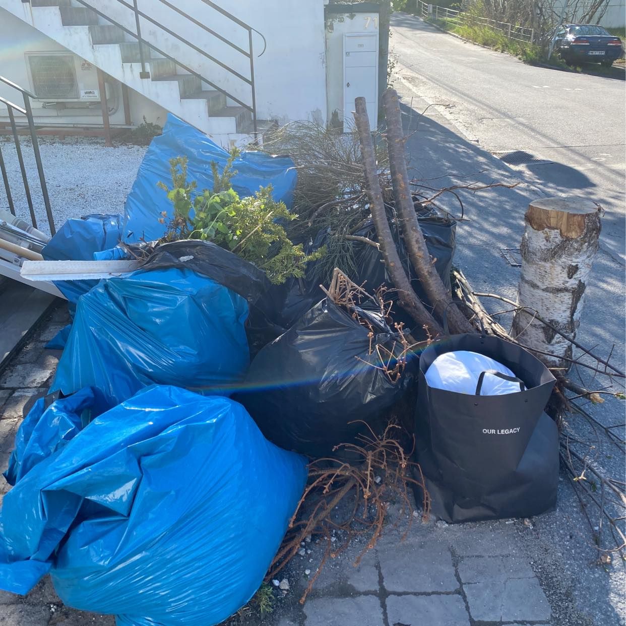 image of Trädgårdsavfall  + övrigt - Hägersten