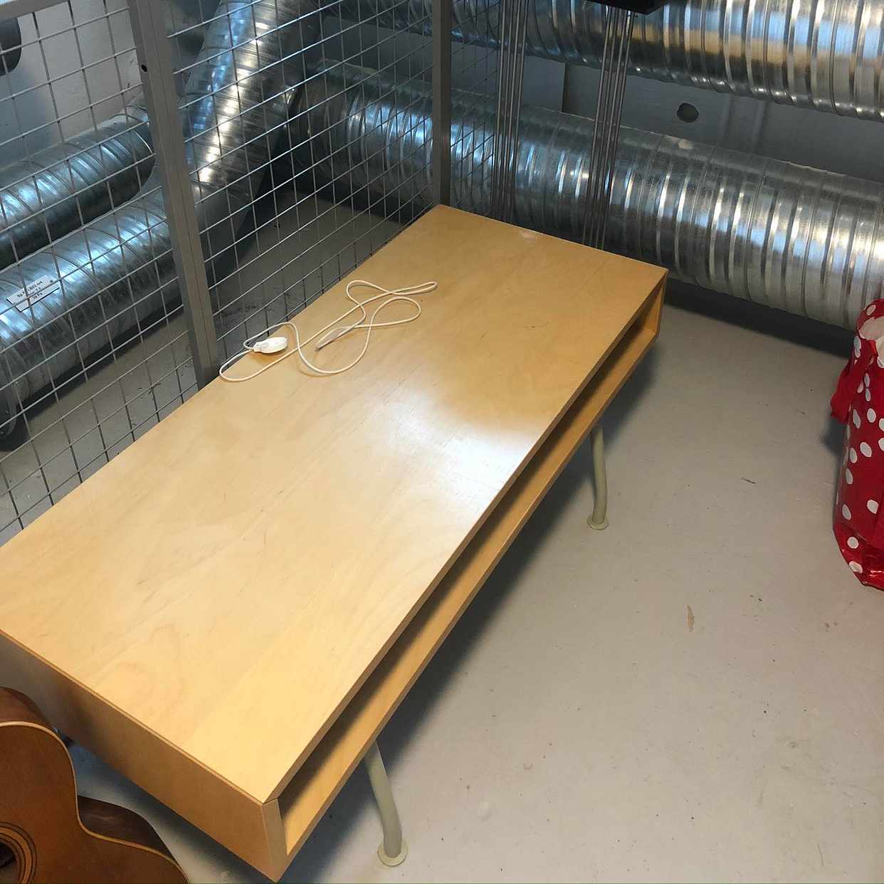 image of Slänga möbler och blandat - Göteborg