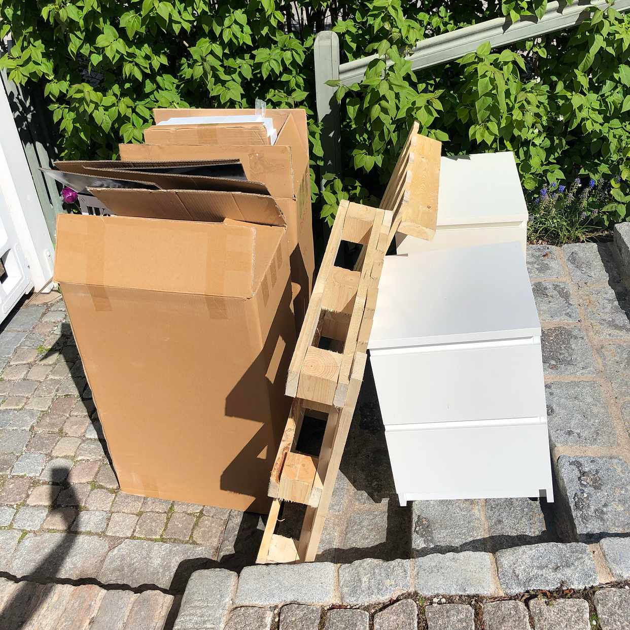 image of Nattduksbord och emballag - Enskede