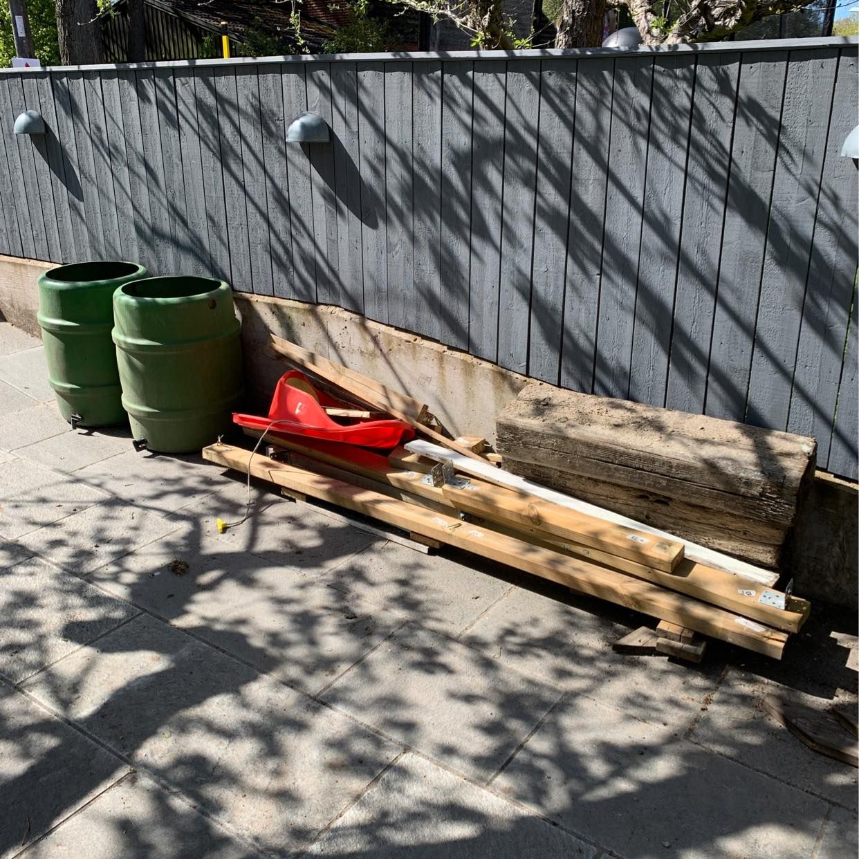 image of Plast och trä - Hägersten
