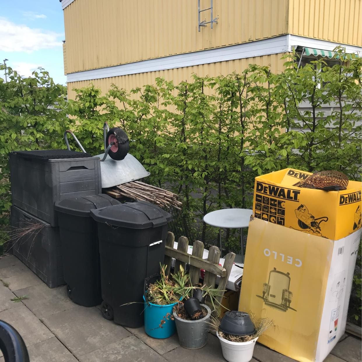image of Blandat skräp återvinning - Västra Frölunda